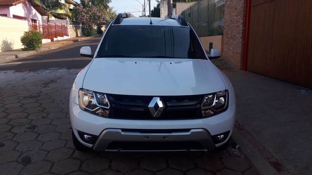 DUSTER 2.0 AUTOMÁTICA