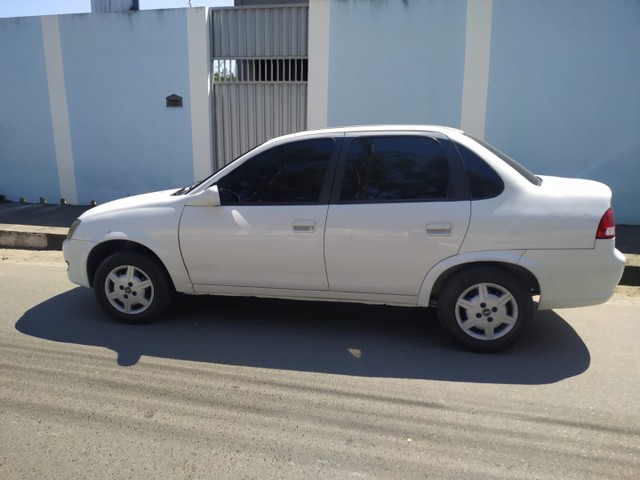 CORSA CLASSIC ANO E MODELO 2015