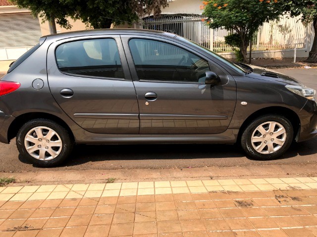 PEUGEOT 207 HB 1.4 XR FLEX 4P CINZA CÂMBIO MANUAL MODELO 2009