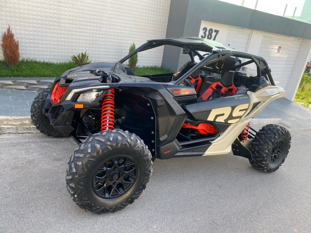 VENDO UTV MAVERICK X3 2018