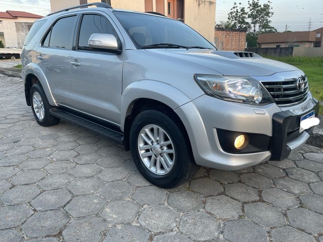 SW4 SRV DIESEL 4X4 5 LUGARES