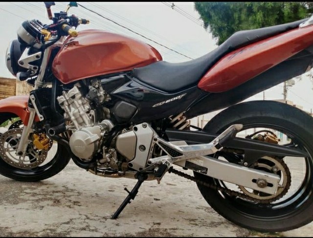 MOTO CB600CC HONDA