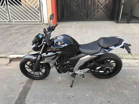 YAMAHA FZ25 FAZER ABS