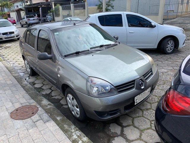 CLIO SEDAN EXPRESSION 1.0 16V 2006/COMPLETO