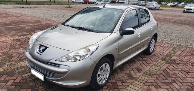 PEUGEOT 207 XR 1.4 2013