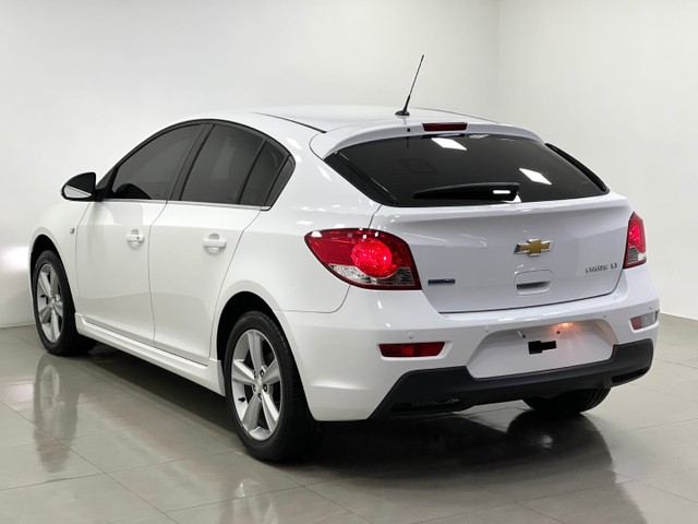 CRUZE SPORT LT 2015 AUTOMÁTICO TOP. NOVÍSSIMO. LÉO CARETA VEÍCULOS