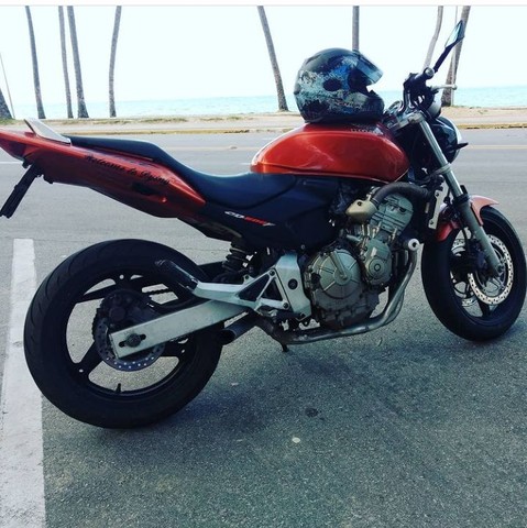 HONDA CB 600F HORNET CARBURADA