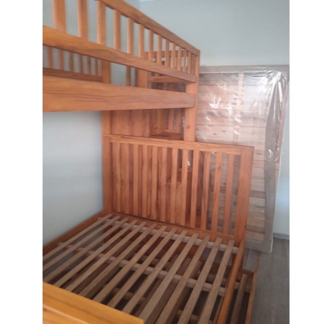 Cama Com Escada E Nichos De Madeira De Demolição - Foto 5