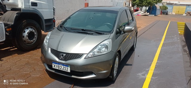 VENDO HONDA FIT 2009 CHAMAR NO ZAP *