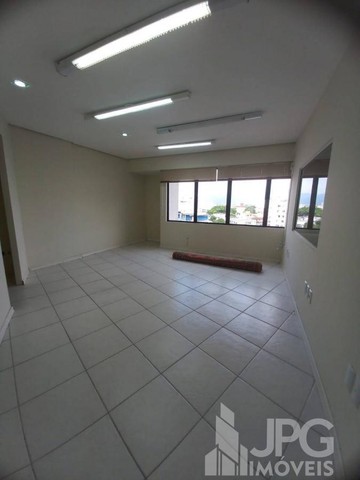 Sala para alugar no centro de Balneário Camboriú - Foto 3
