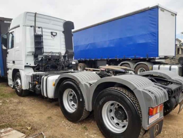 Caminhão Mercedes benz Actros 2651 