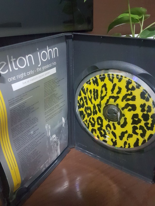 DVD ELTON JOHN  - Foto 2