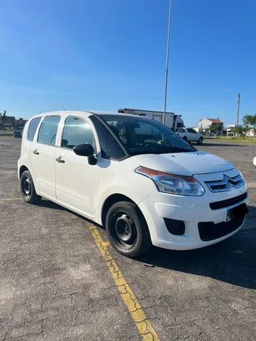 C3 Picasso 2014 câmbio manual,veículo revisado recentemente. - Foto 2