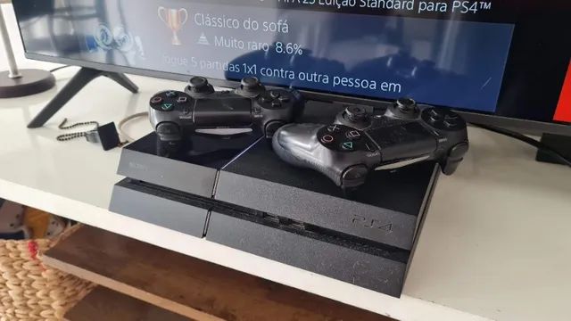 PS4 PRO 1TB + 5 JOGOS + 2 CONTROLES - Videogames - Engenho