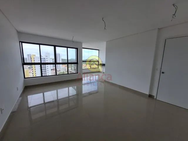APARAMENTO DE ALTO PADRÃO - Foto 2