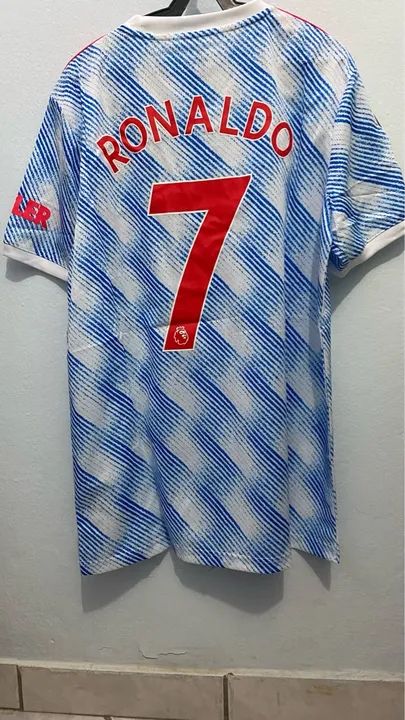 Camisa Manchester United  21/22 R$120 promoção de ano novo !pra vender rápido ! - Foto 6