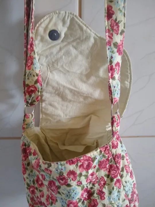 Bolsa floral de tecido. - Foto 3