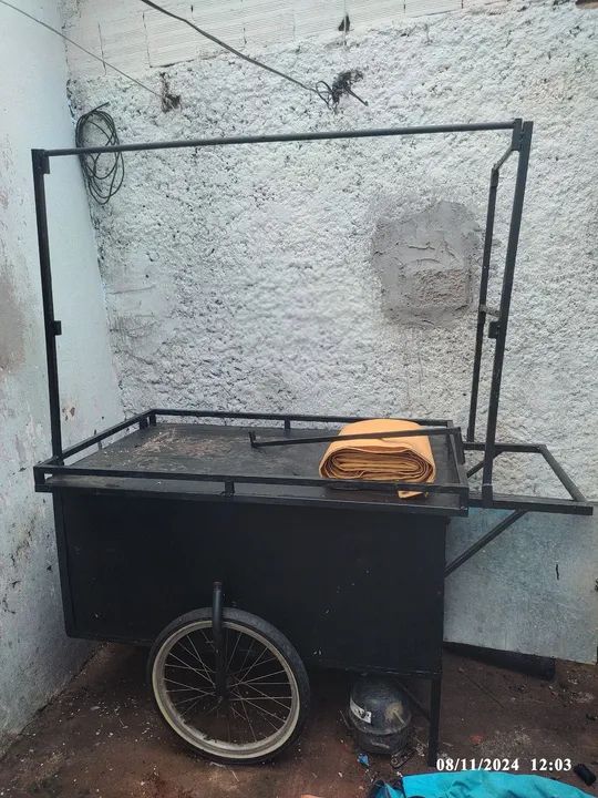 Carrinho de churrasco 