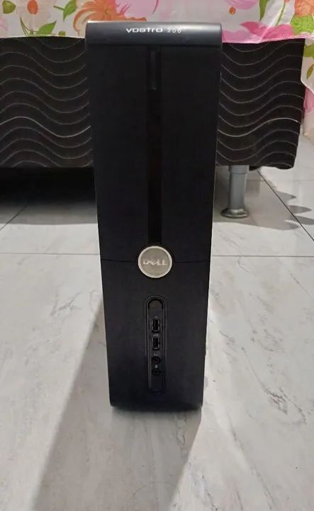 Servidor dell vostro 200 com 8 gigas de memória,com teclado e mouse