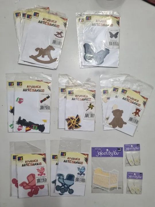 Kit 02 - Artesanato/Scrapbook - Apliques em papel e metal