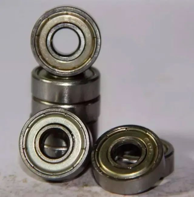 Rolamento Abec 1, 608zz, novo, par ou kit com 8___________________ - Foto 3