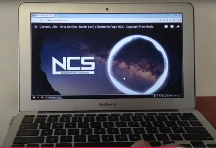 Notebook Apple Macbook Air Mid 2011 i5 A1370 11