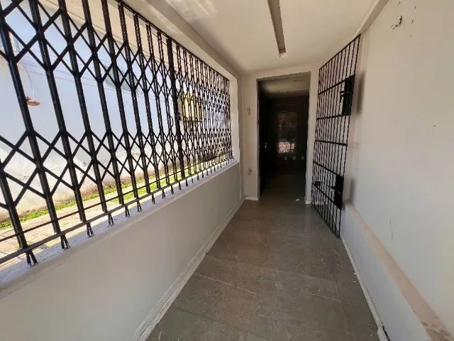 Aluga - Imóvel Comercial - Com 266,00m² - Foto 2