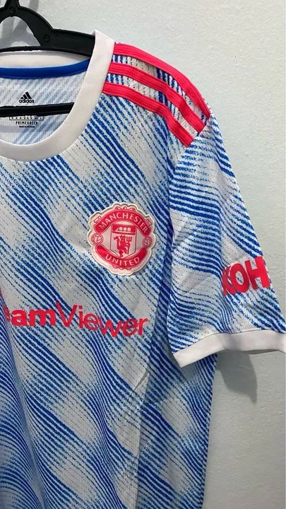 Camisa Manchester United  21/22 R$120 promoção de ano novo !pra vender rápido ! - Foto 3