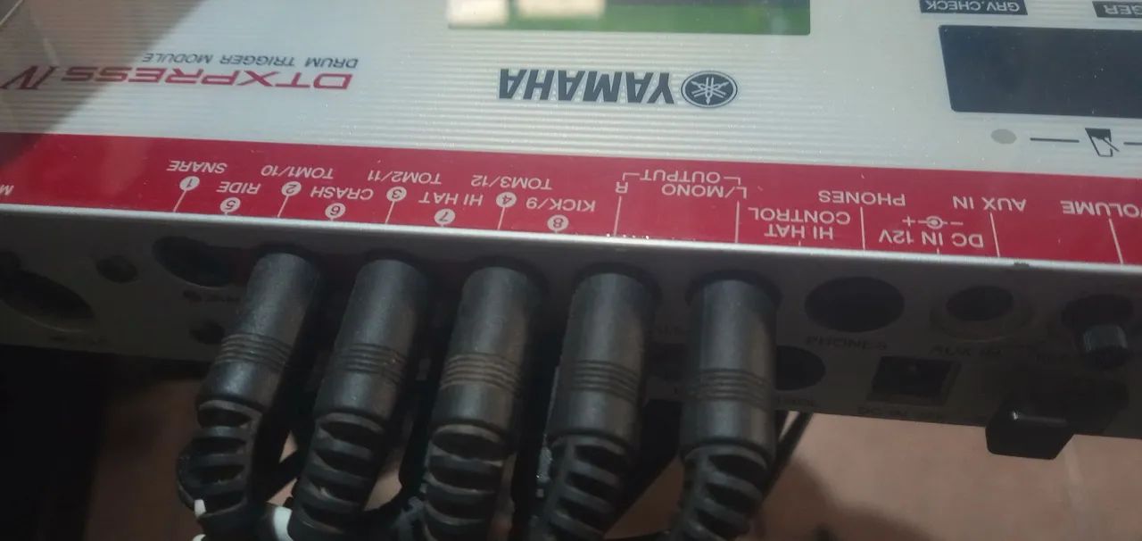 bateria eletrônica Yamaha DTXPRESS IV - Instrumentos musicais