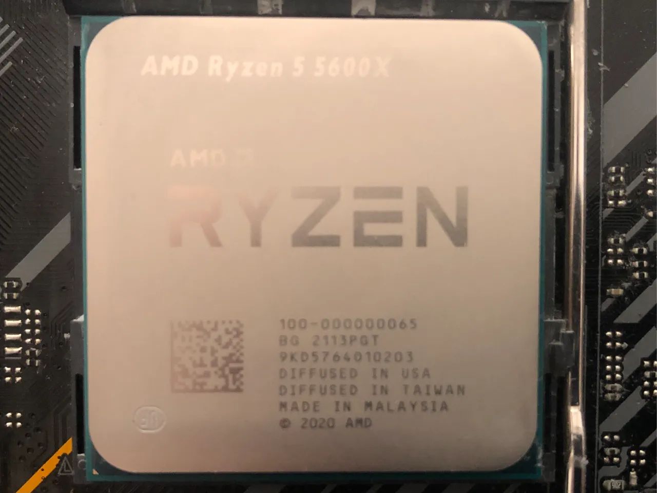AMD Ryzen 5 5600x
