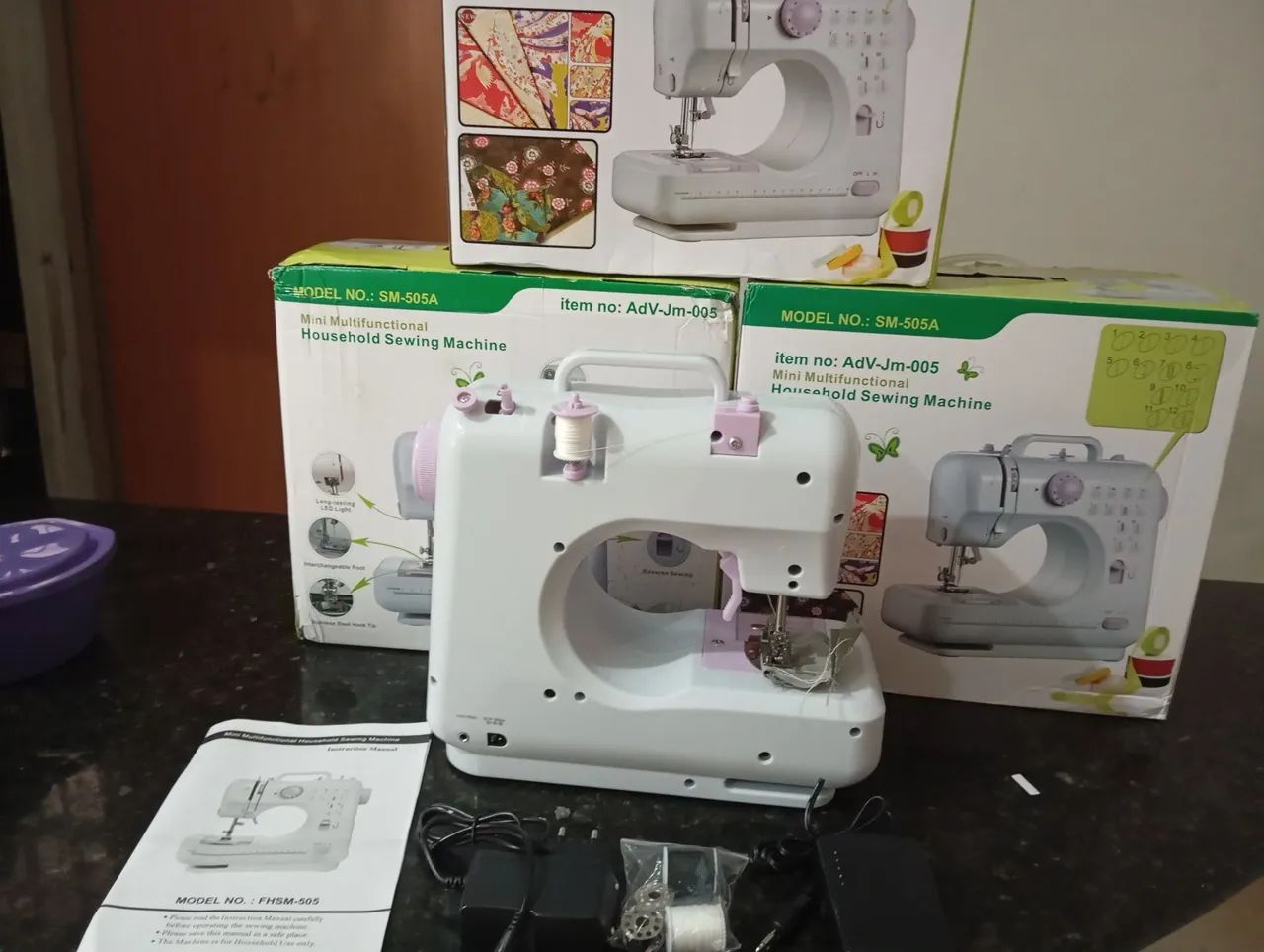 Máquina de Costurar Elétrica Mini Multifuncional - Foto 4