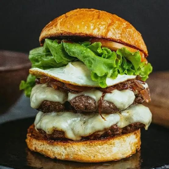 Hambúrguer gourmet irresistível - Foto 3