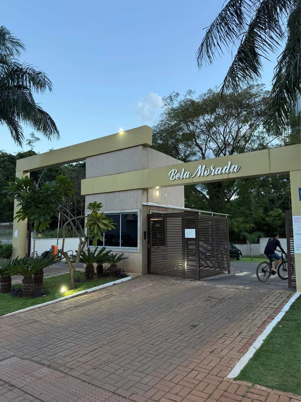 Foto - Brasília - Setor Habitacional Arniqueira (Águas Claras)