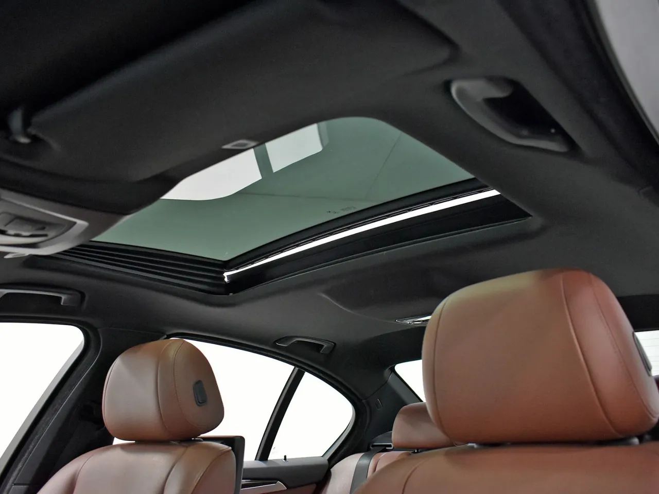 BMW 535 iA M SPORT 2015 * COM TETO SOLAR * - Foto 5