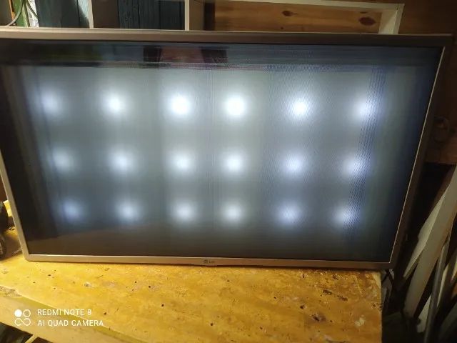 Tv LG 32 com defeito  - Foto 3