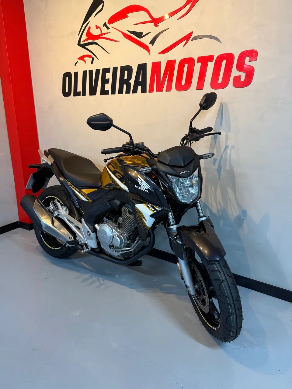 Cb 250 F Twister 2020/20 - OLIVEIRA MOTOS - Foto 2