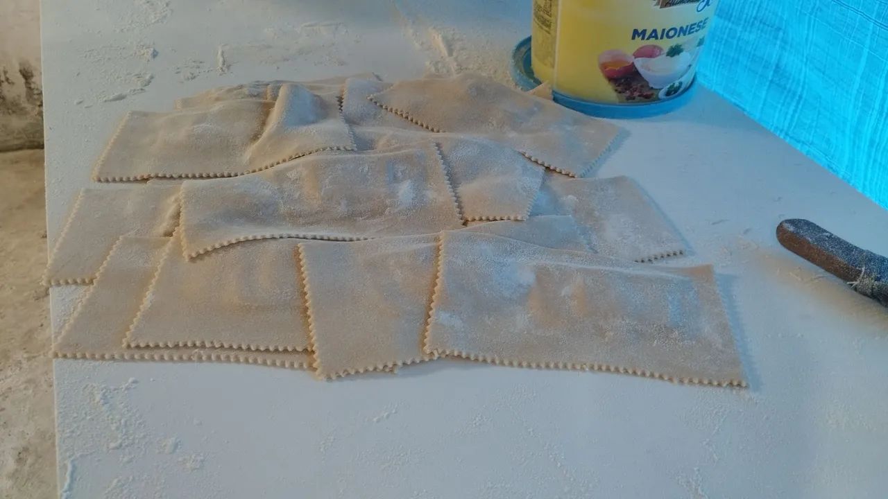 Pastel Para Revenda, Com Massa Caseira muito gostoso