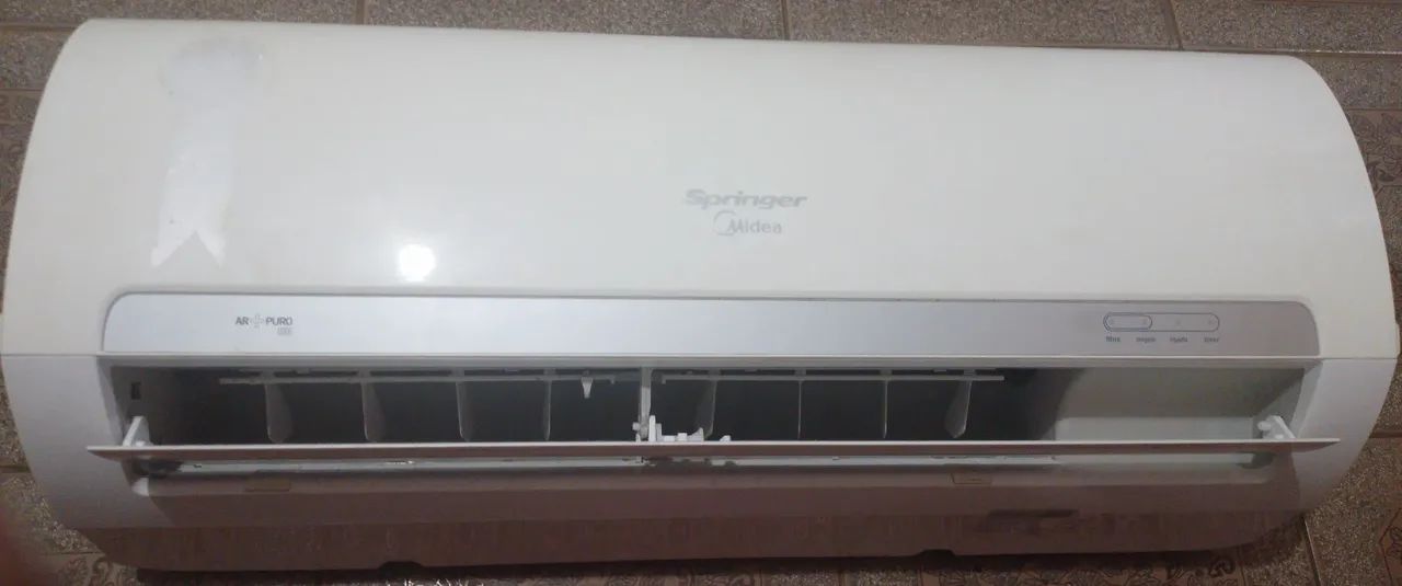 Ar Condicionado Springer Midea 9000 BTUs Frio