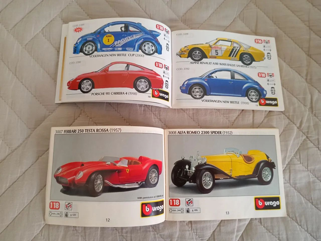 2 Catálogos Miniaturas Burago - Foto 5