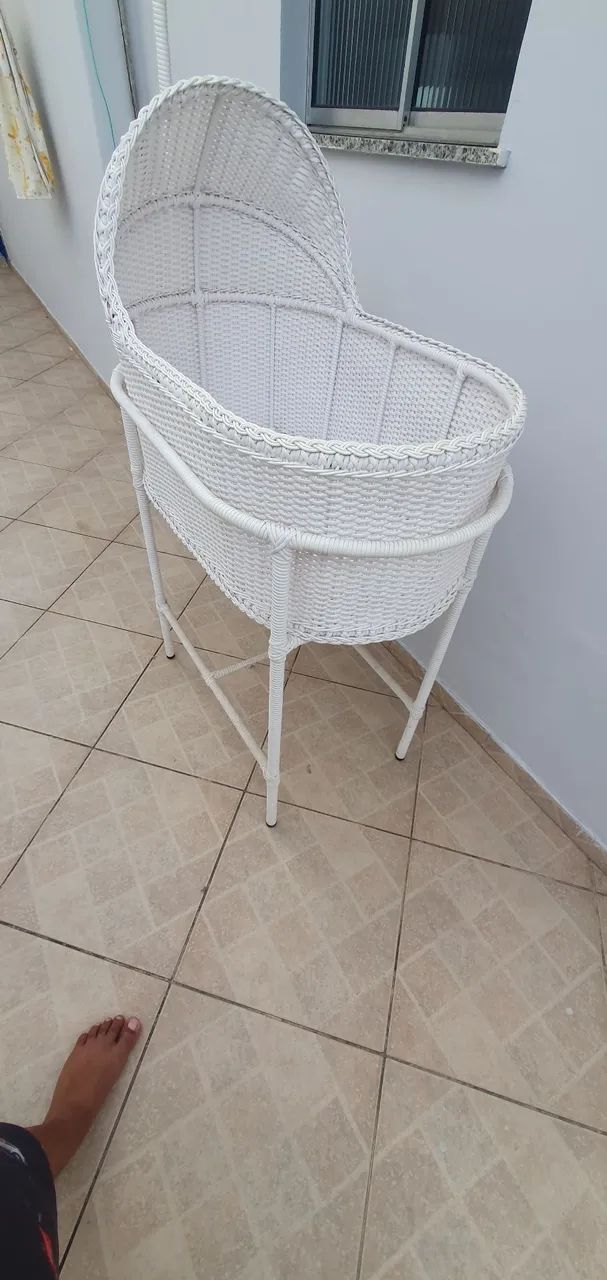 Berço de vime branco vintage - Foto 2