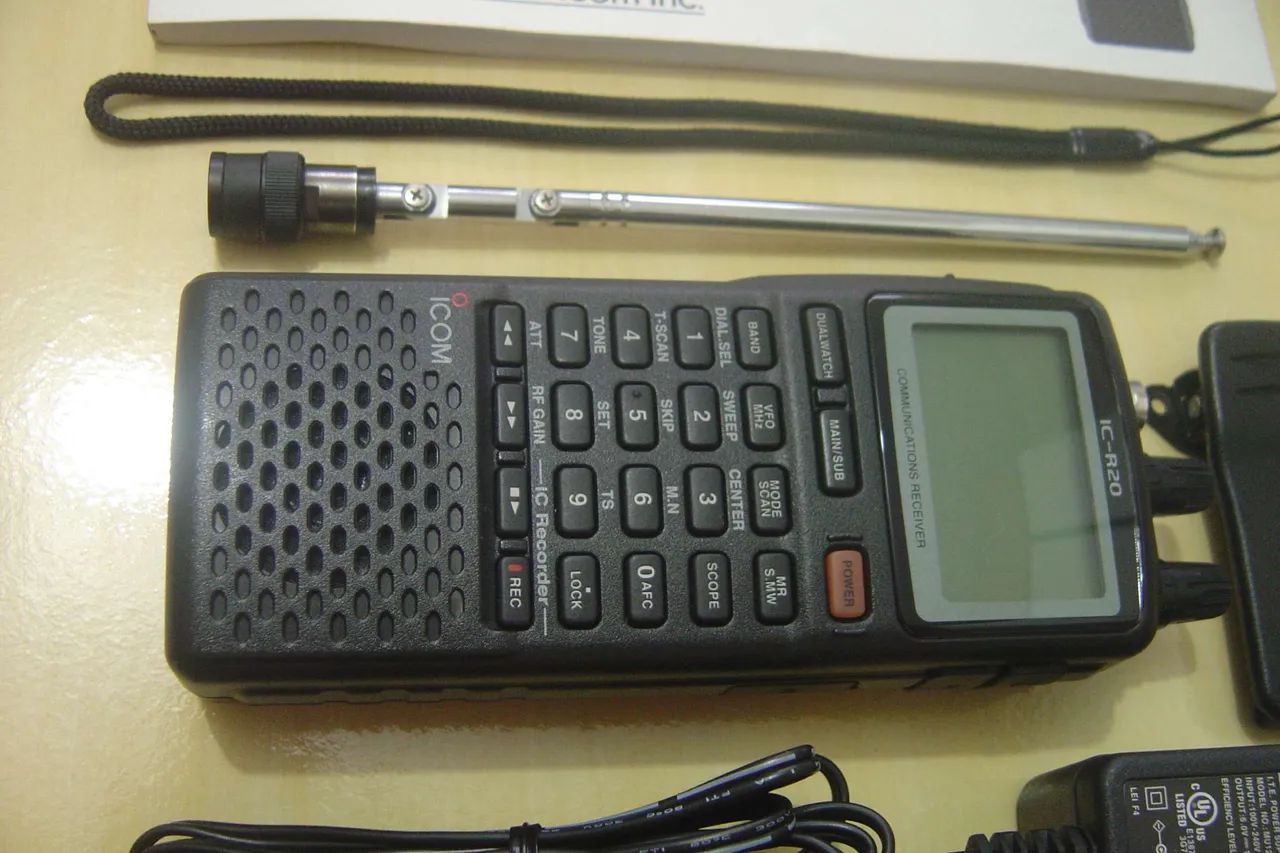 Rádio scanner Icom IC-R20  - Foto 5