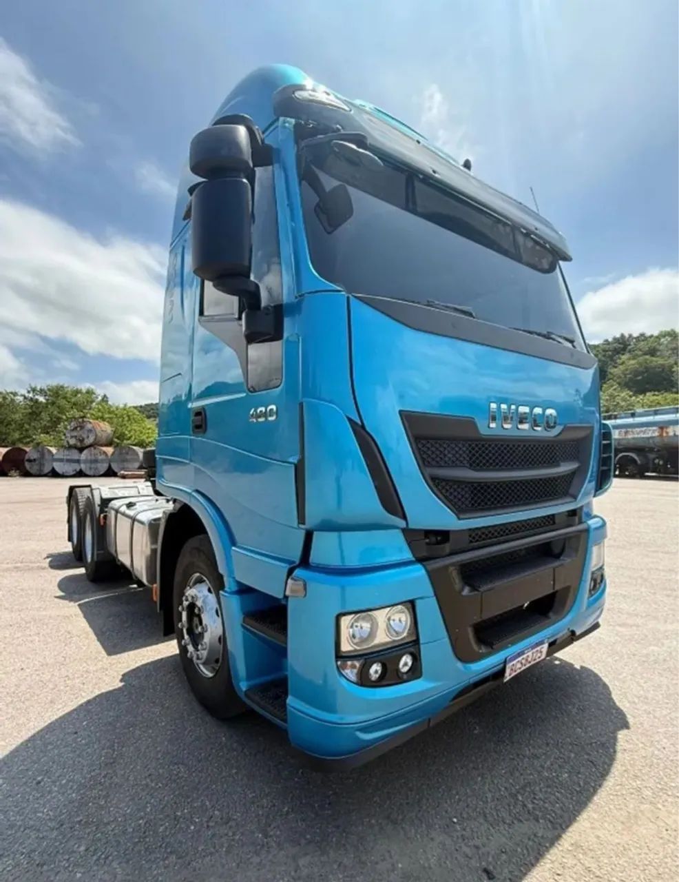 Caminhão Iveco 480 - Ano 2016
