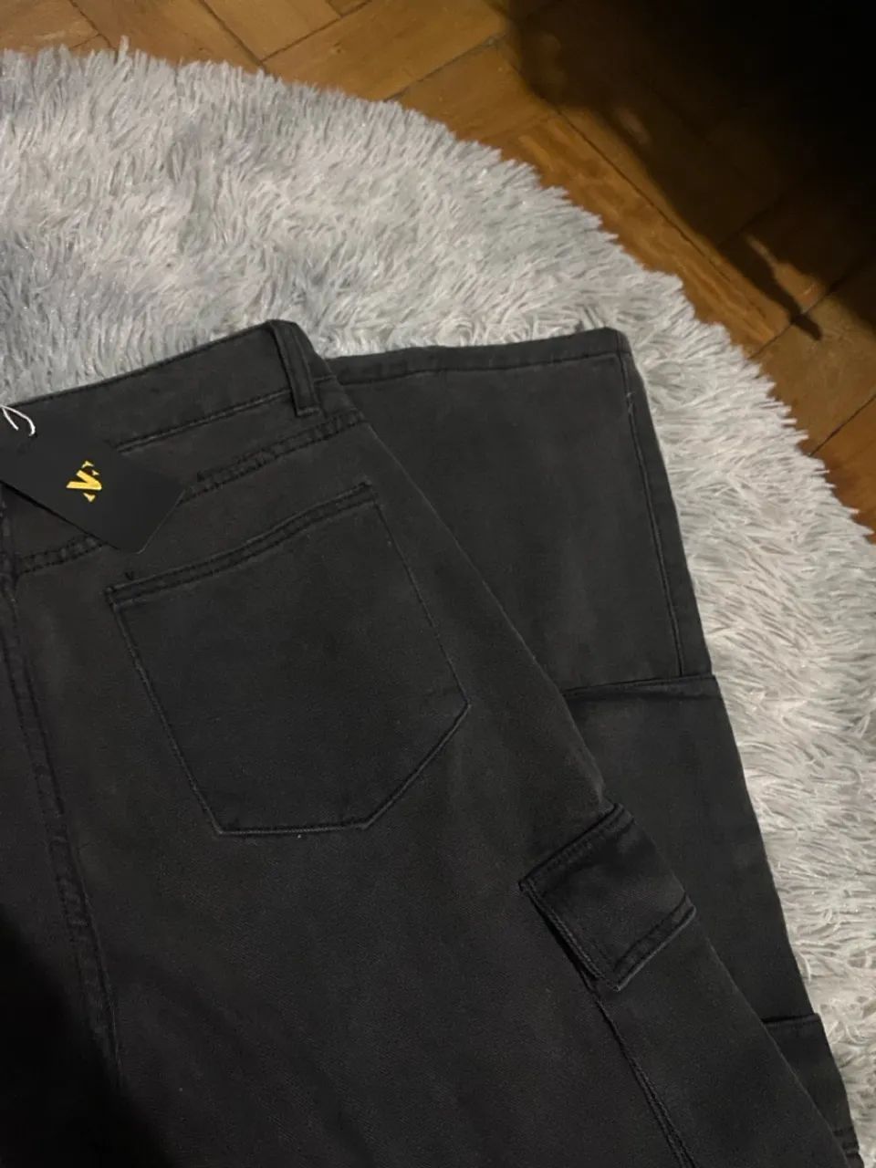 Calça cargo preta nova - Foto 2