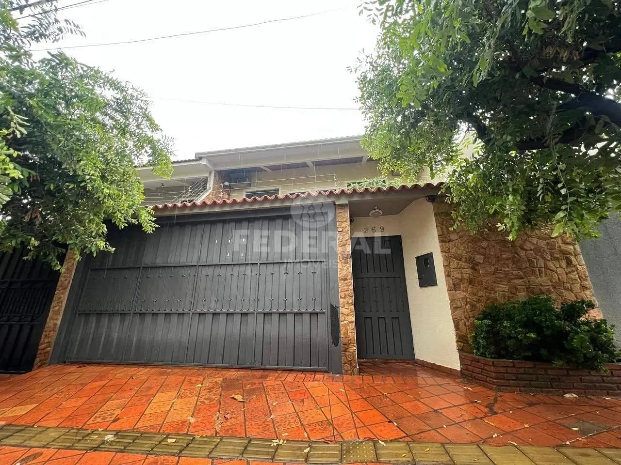Excelente Sobrado para locação, 4 Quartos sendo 3 Suítes, 230M² Ótima Localização Jardim A