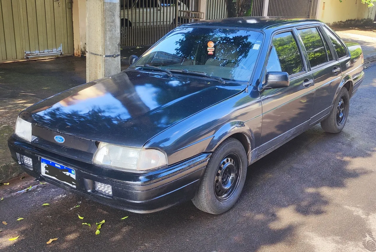 Ford Versailles AP 1.8 álcool
