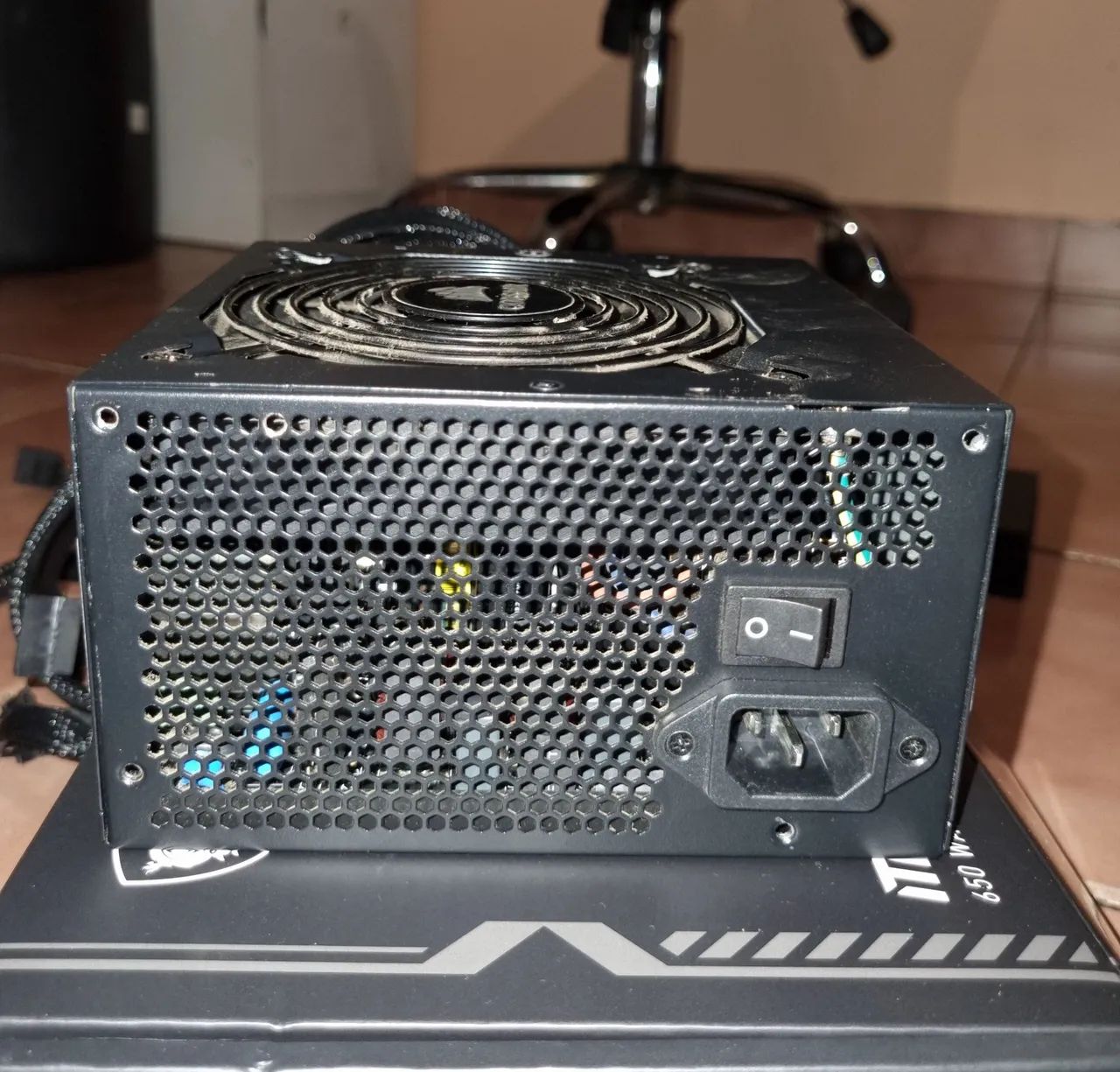 Fonte Corsair CX550 - seminovo  - Foto 4