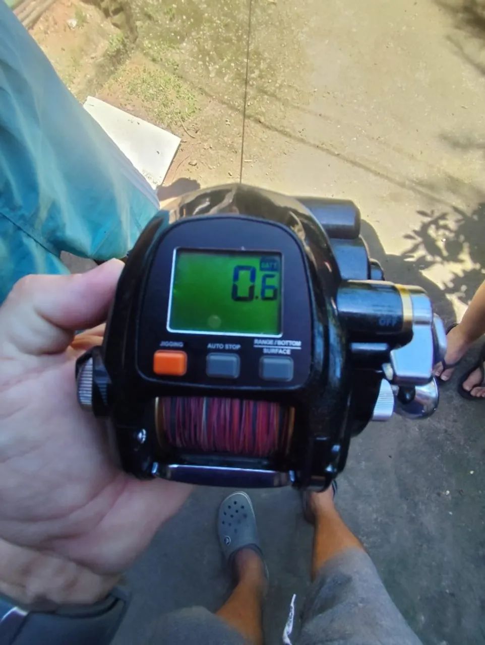 Carretilha de Pesca Elétrica Marine 500s - Foto 4