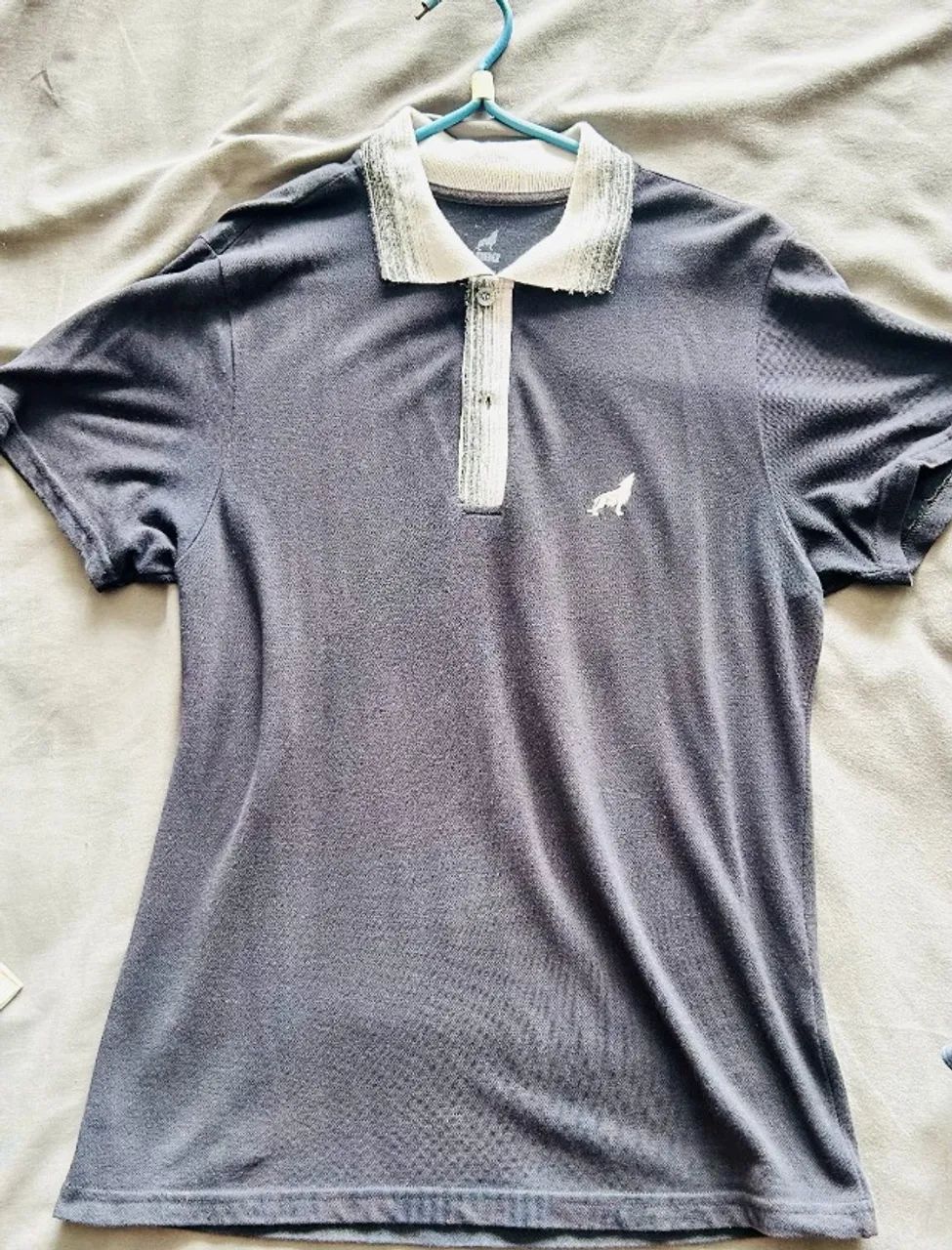  Camisas Lobo R$ 50,00 R$ 50,00 - Foto 2