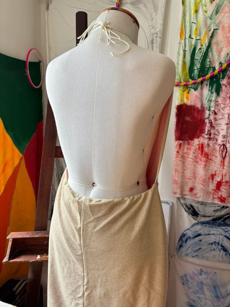 Vestido dourado! - Foto 3