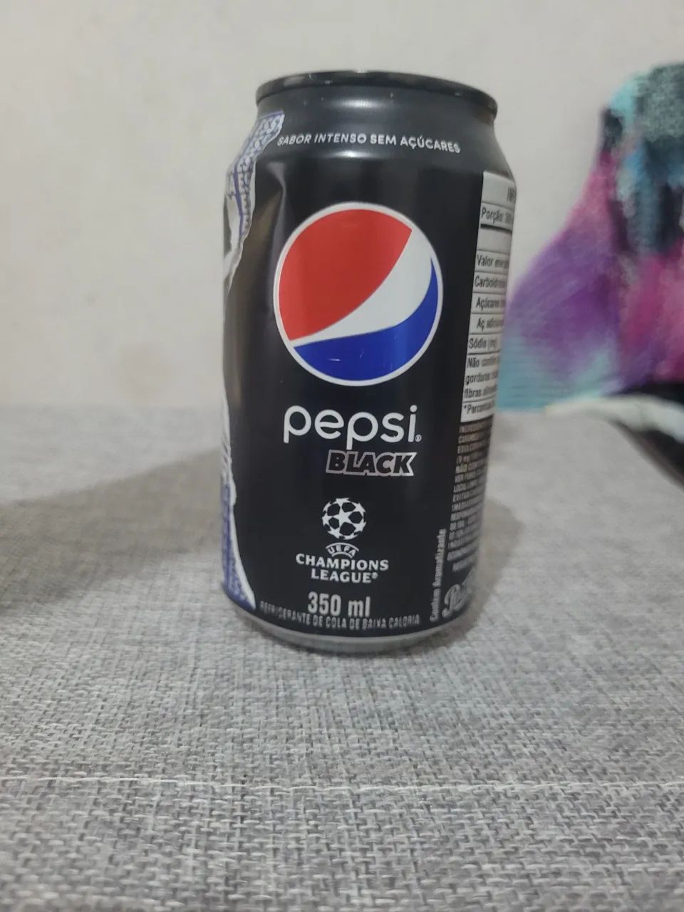 Lata Pepsi Black Champions Colecionavel - Foto 3